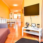 Апартаменти Piso Agaves *