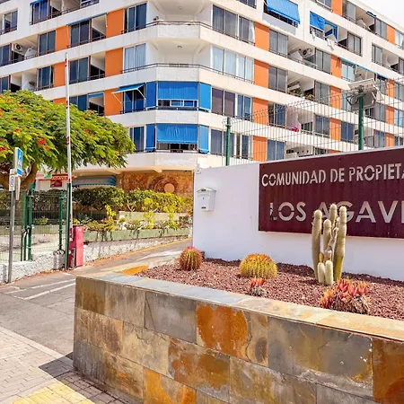 Апартаменти Piso Agaves *